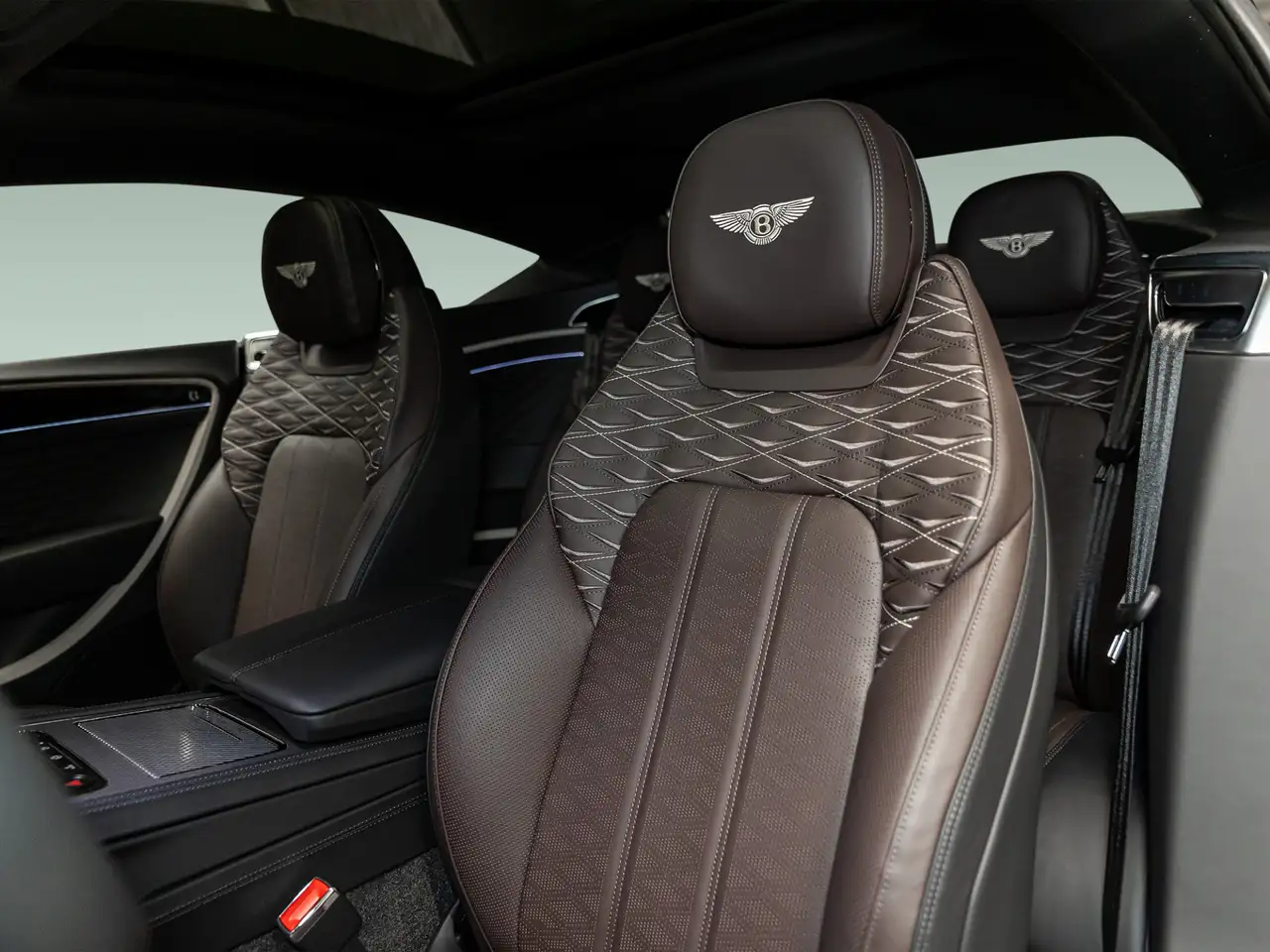 Bentley Continental GT 2026 — фото 15