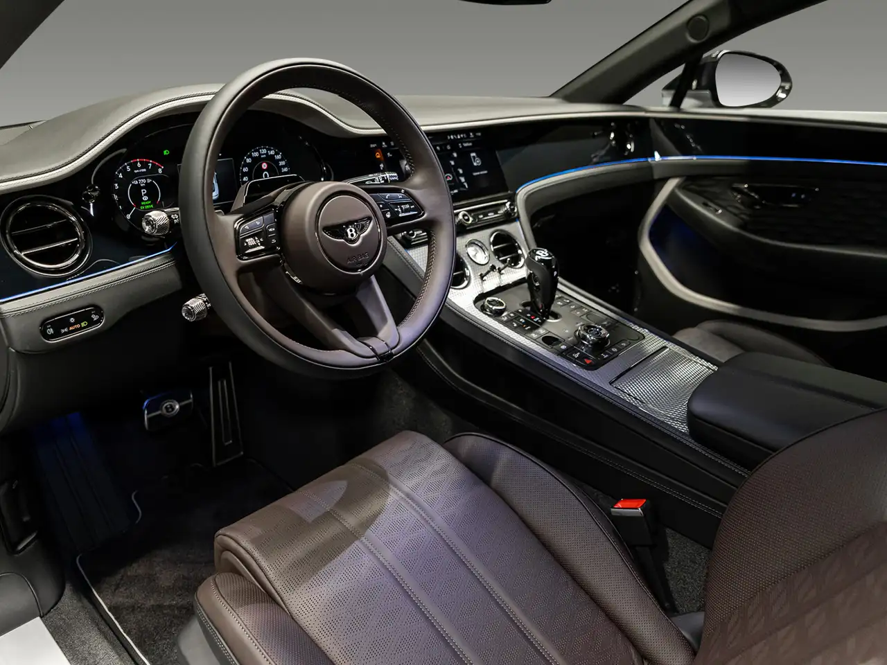 Bentley Continental GT 2026 — фото 13