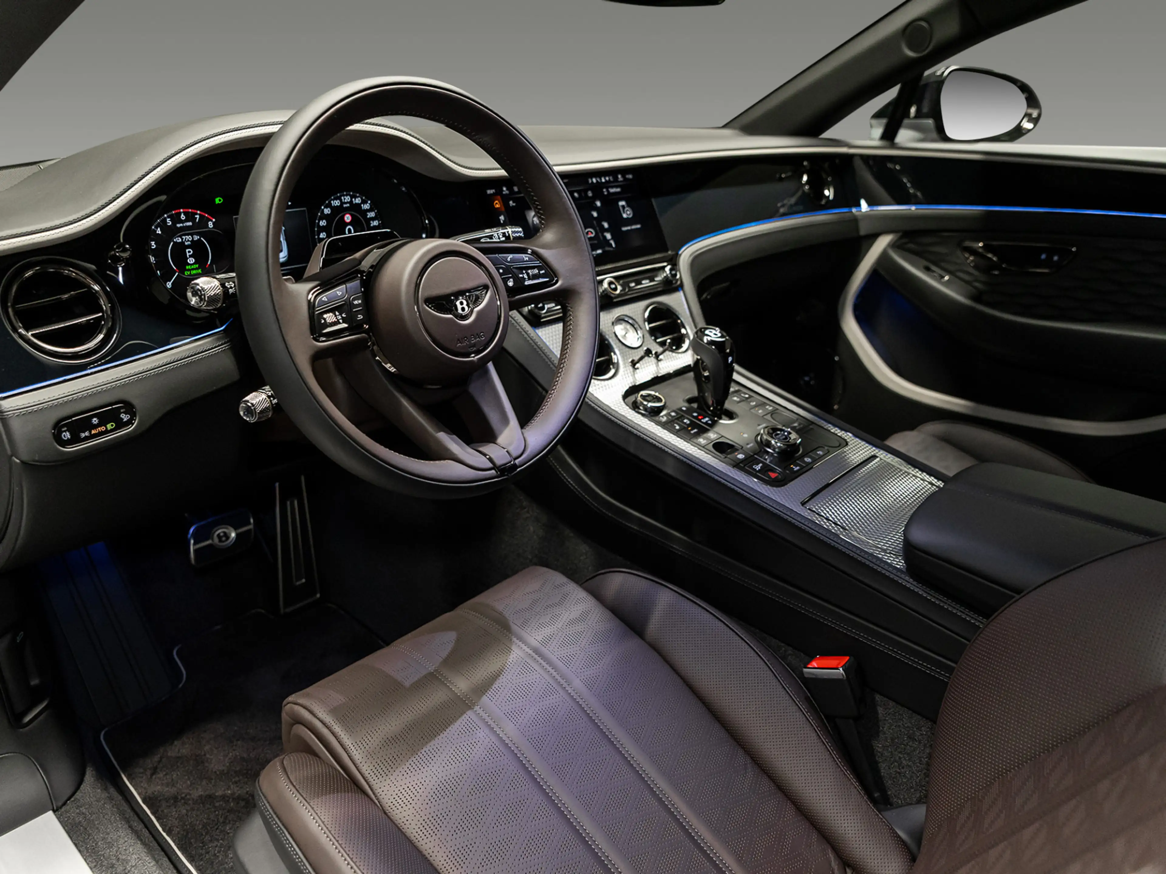 Bentley Continental GT Mulliner V8 Hybrid MY2026 | Coming Soon — photo 13