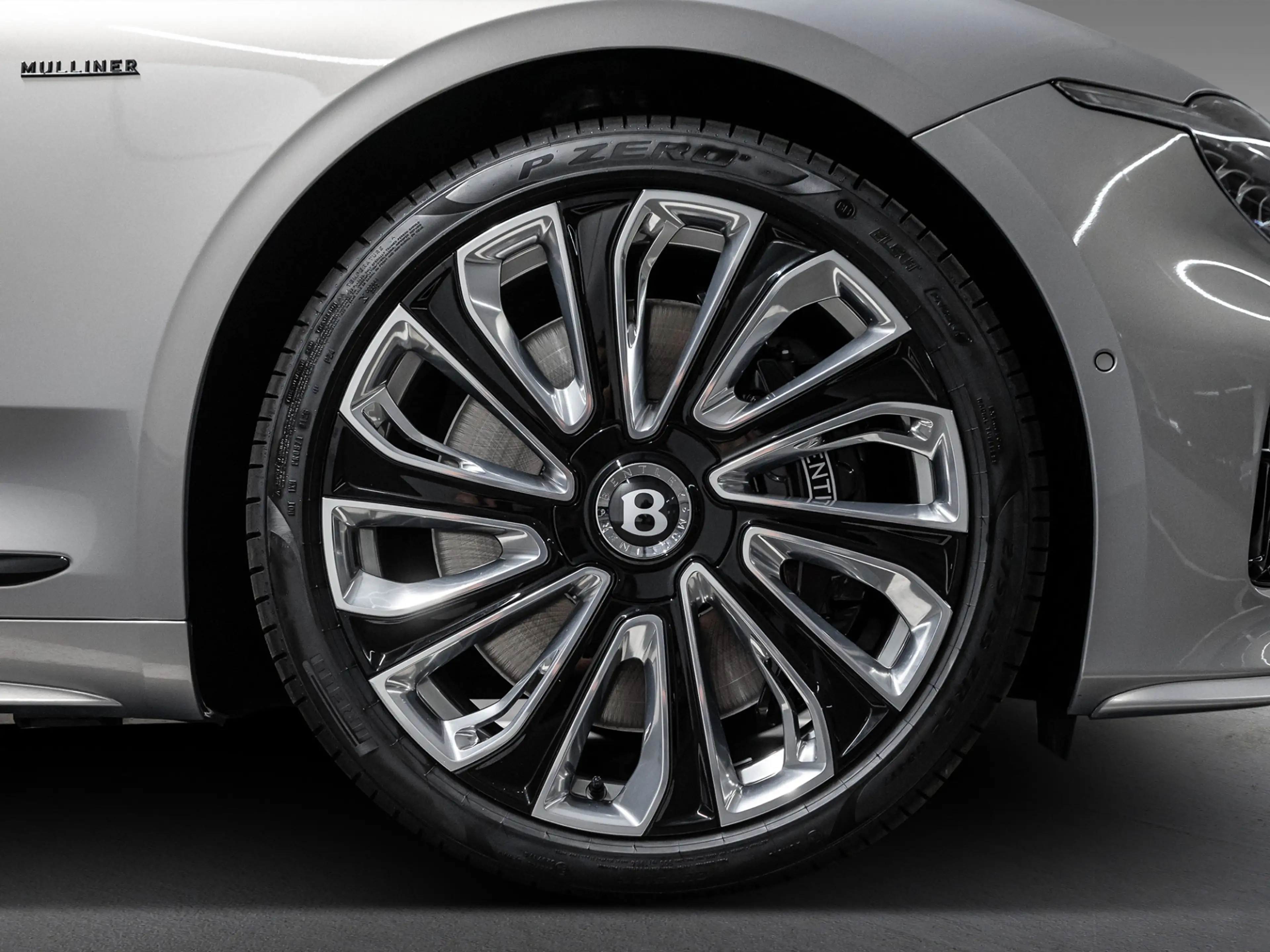 Bentley Continental GT Mulliner V8 Hybrid MY2026 | Coming Soon — photo 10