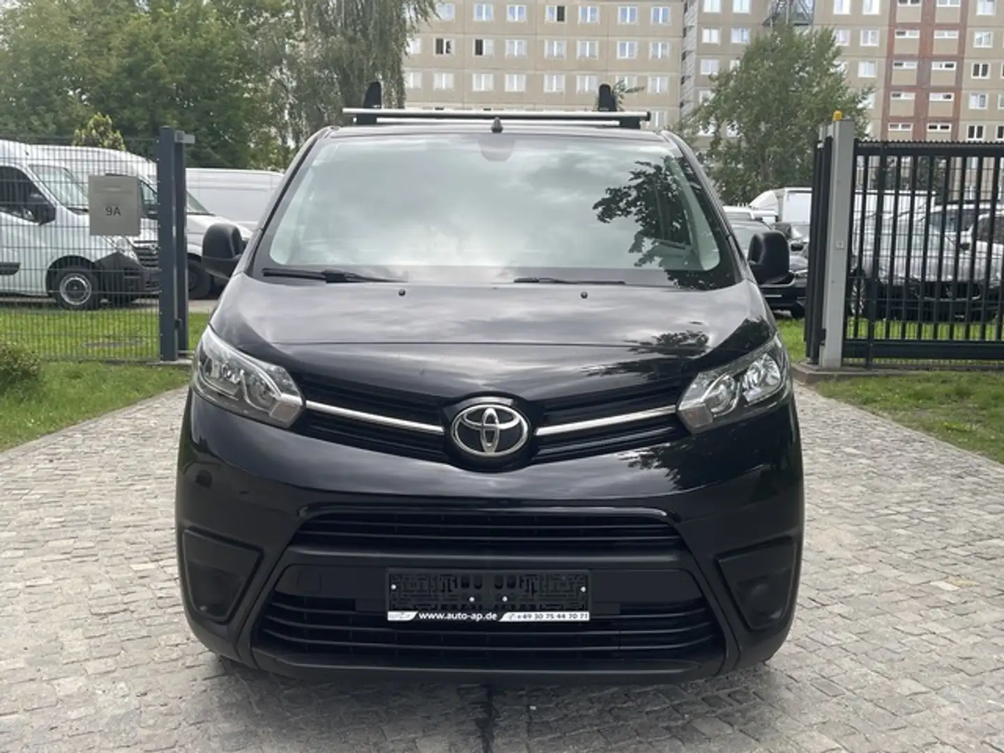 Toyota Proace L2 Kasten Comfort *Klima*Navi* Weiß - 2