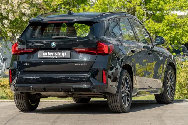 BMW X1 view 6