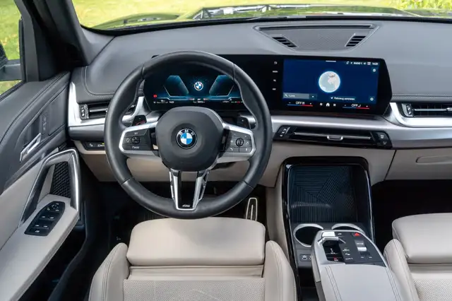 BMW X1 view 13