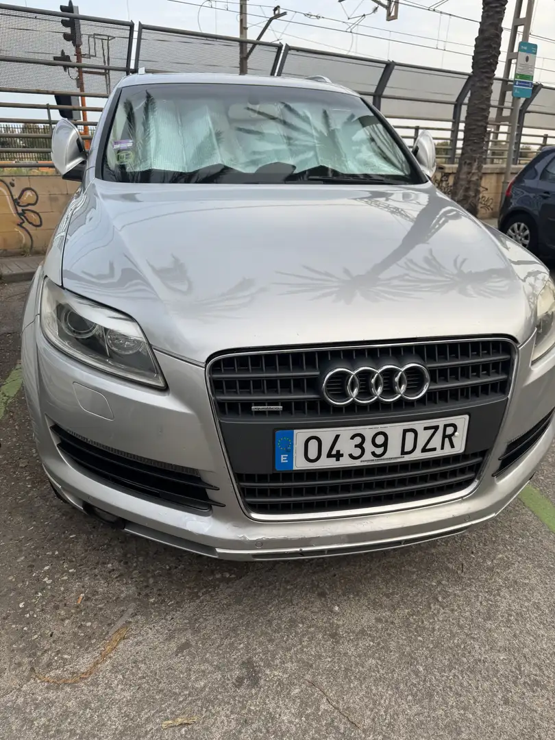 Audi Q7 3.0TDI quattro Tiptronic Plateado - 1
