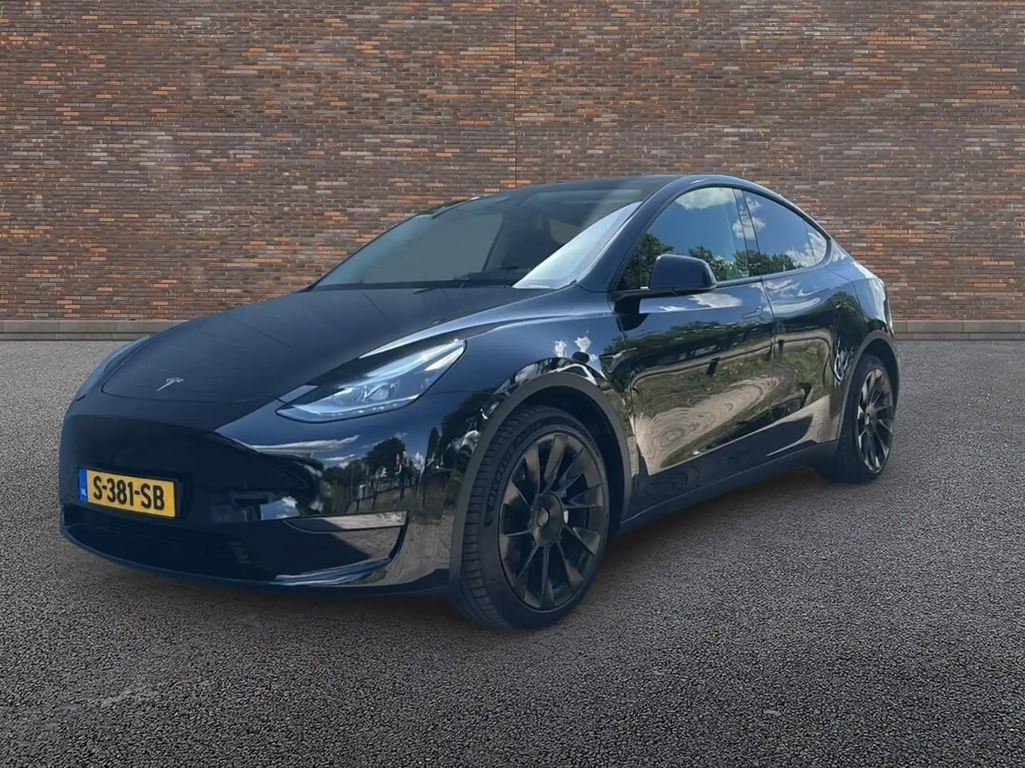 Tesla Model Y Long Range AWD 75 kWh LEDER PANO TREKHAAK Чорний - 2