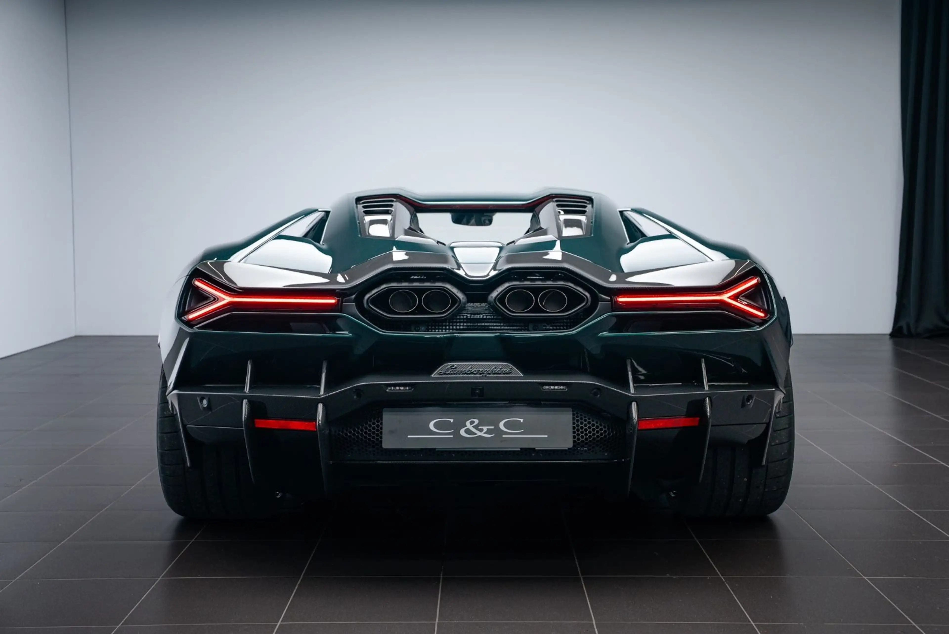 Lamborghini Revuelto FULL CARBON/LIFT/PASSENGER/MY 26 — photo 4