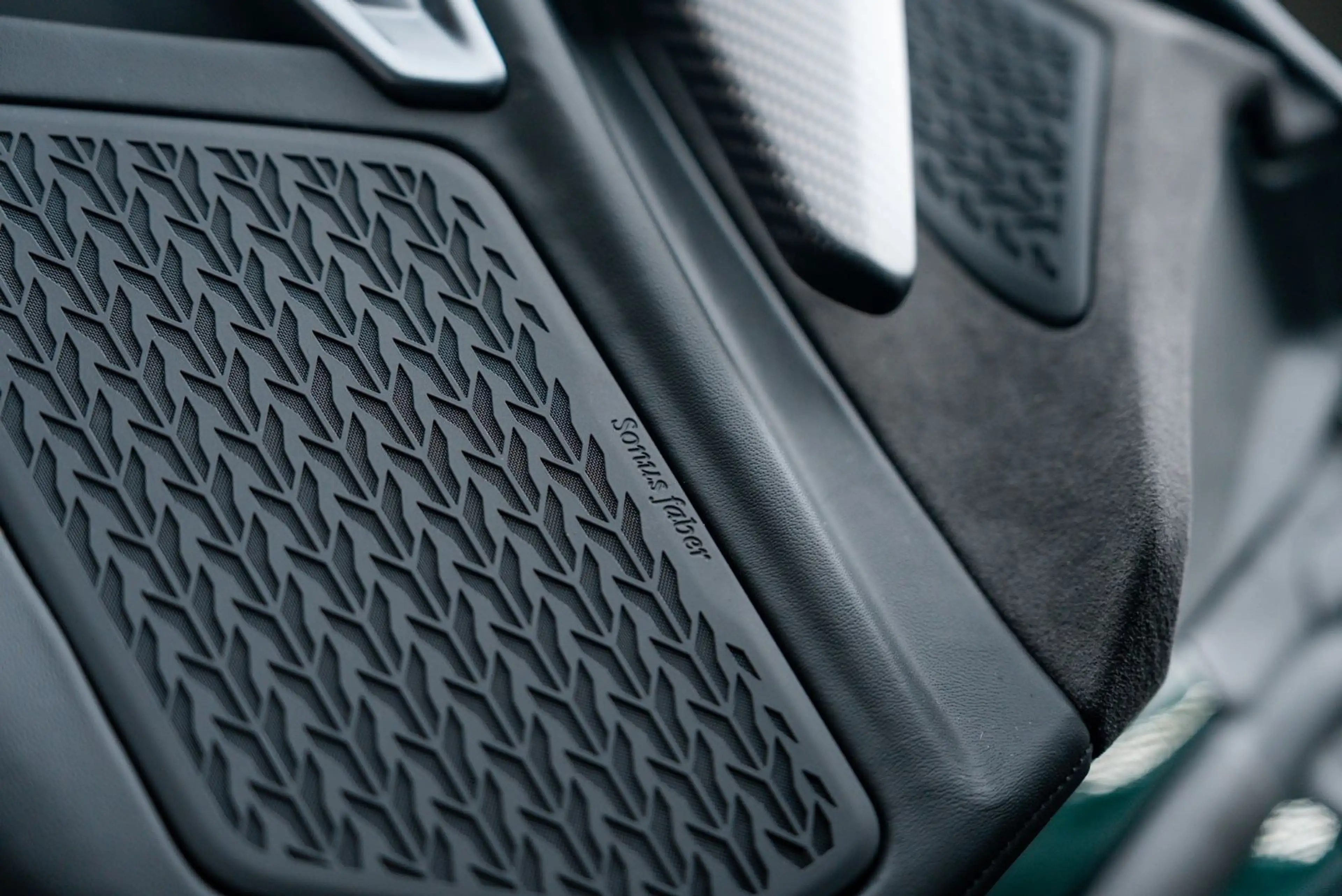 Lamborghini Revuelto FULL CARBON/LIFT/PASSENGER/MY 26 — photo 15