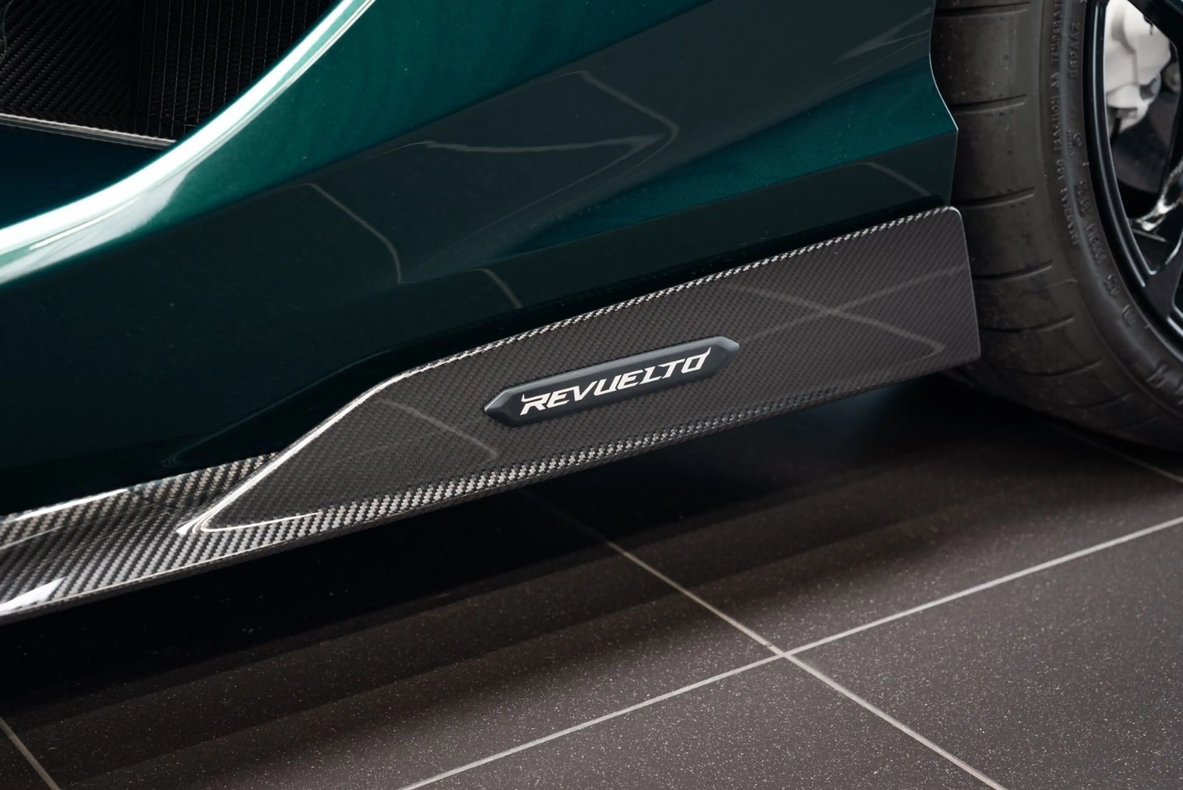 Lamborghini Revuelto FULL CARBON/LIFT/PASSENGER/MY 26 — photo 10