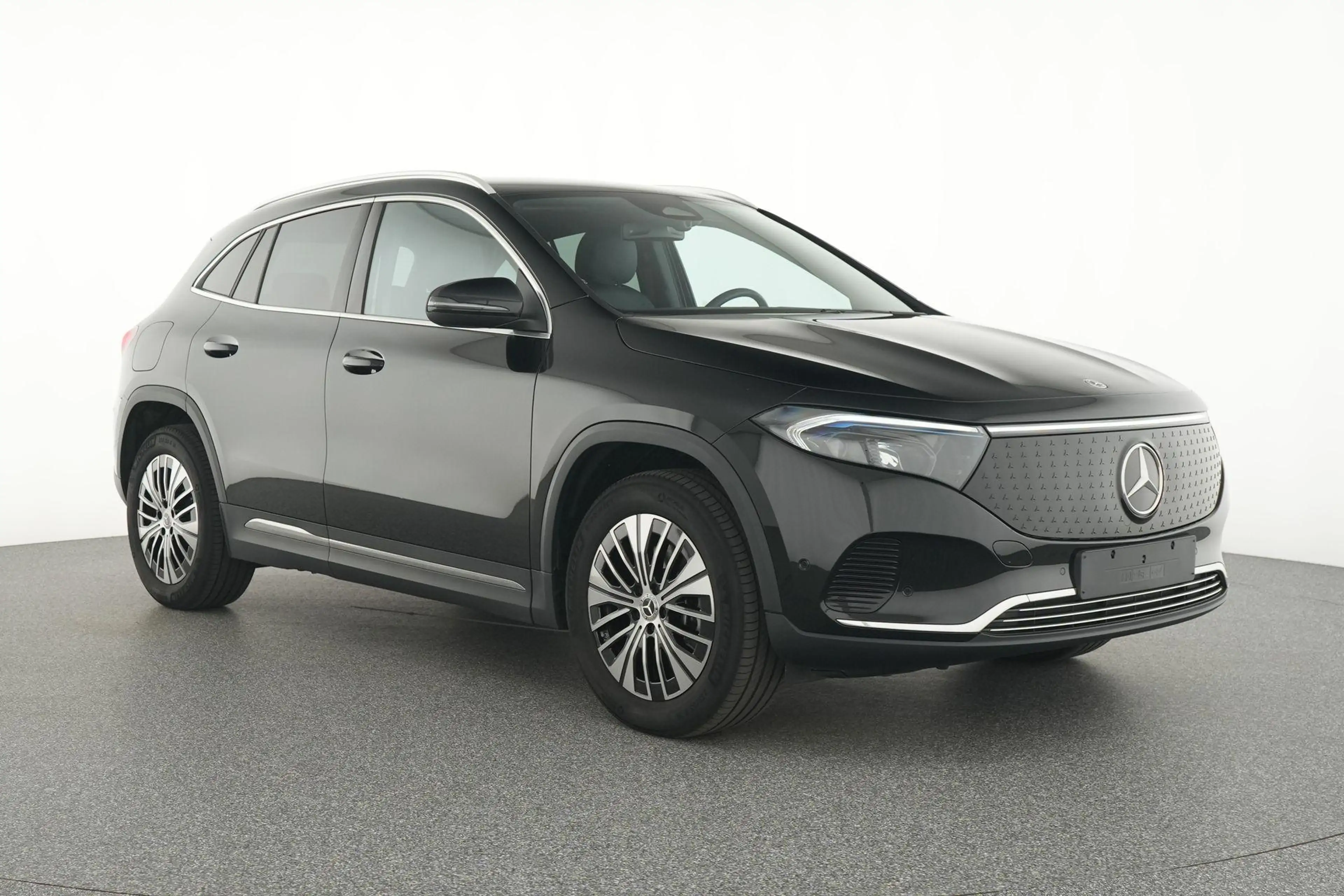 Mercedes-Benz EQA 250 250+ Business Line 71 kWh — photo 2