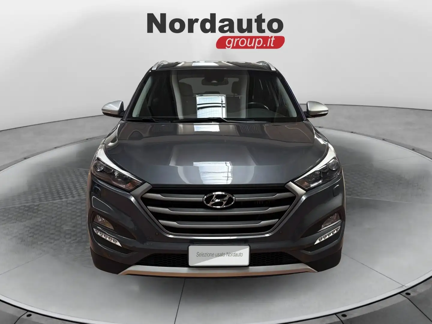 Hyundai TUCSON Tucson 1.7 CRDi DCT XPossible Grigio - 2