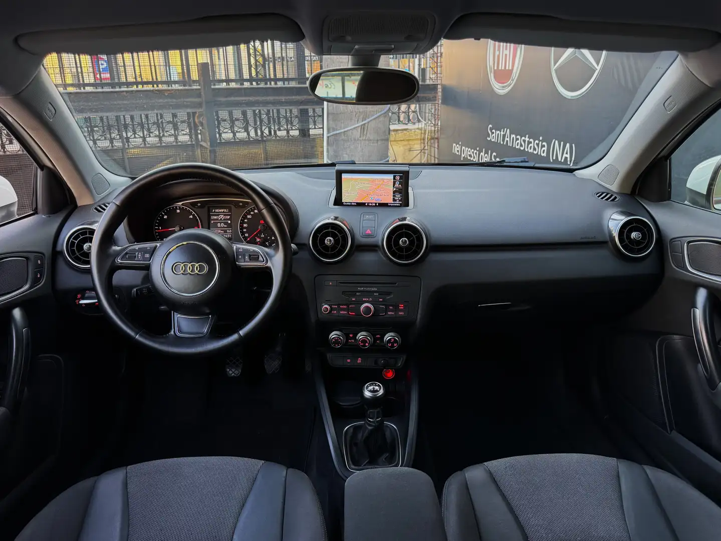 Audi A1 Sportback 1.6 TDI Ambition 105CV NAVI LED Blanco - 2