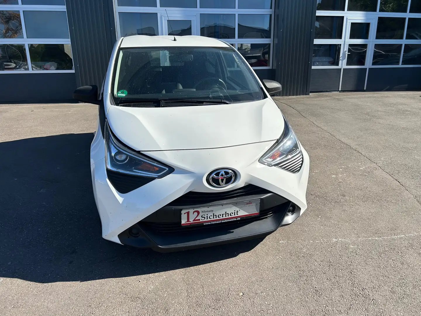 Toyota Aygo x+KLIMA+5Türig+1.Hand+ Weiß - 1