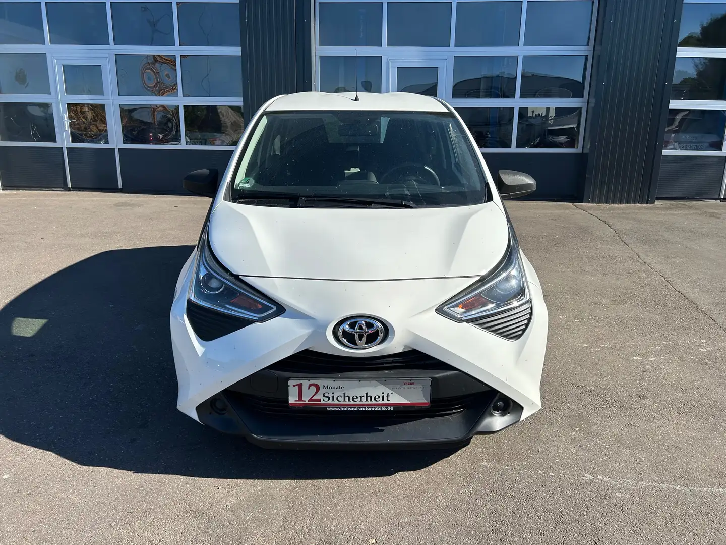 Toyota Aygo x+KLIMA+5Türig+1.Hand+ Weiß - 2