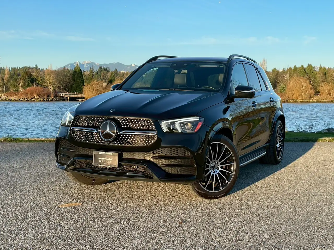 Mercedes-Benz GLE снимка Mercedes-Benz GLE
