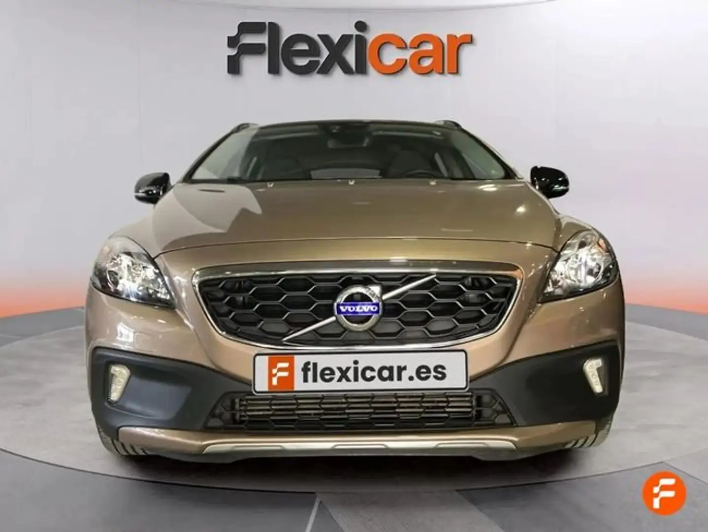 Volvo V40 D2 Kinetic 120 Beige - 2