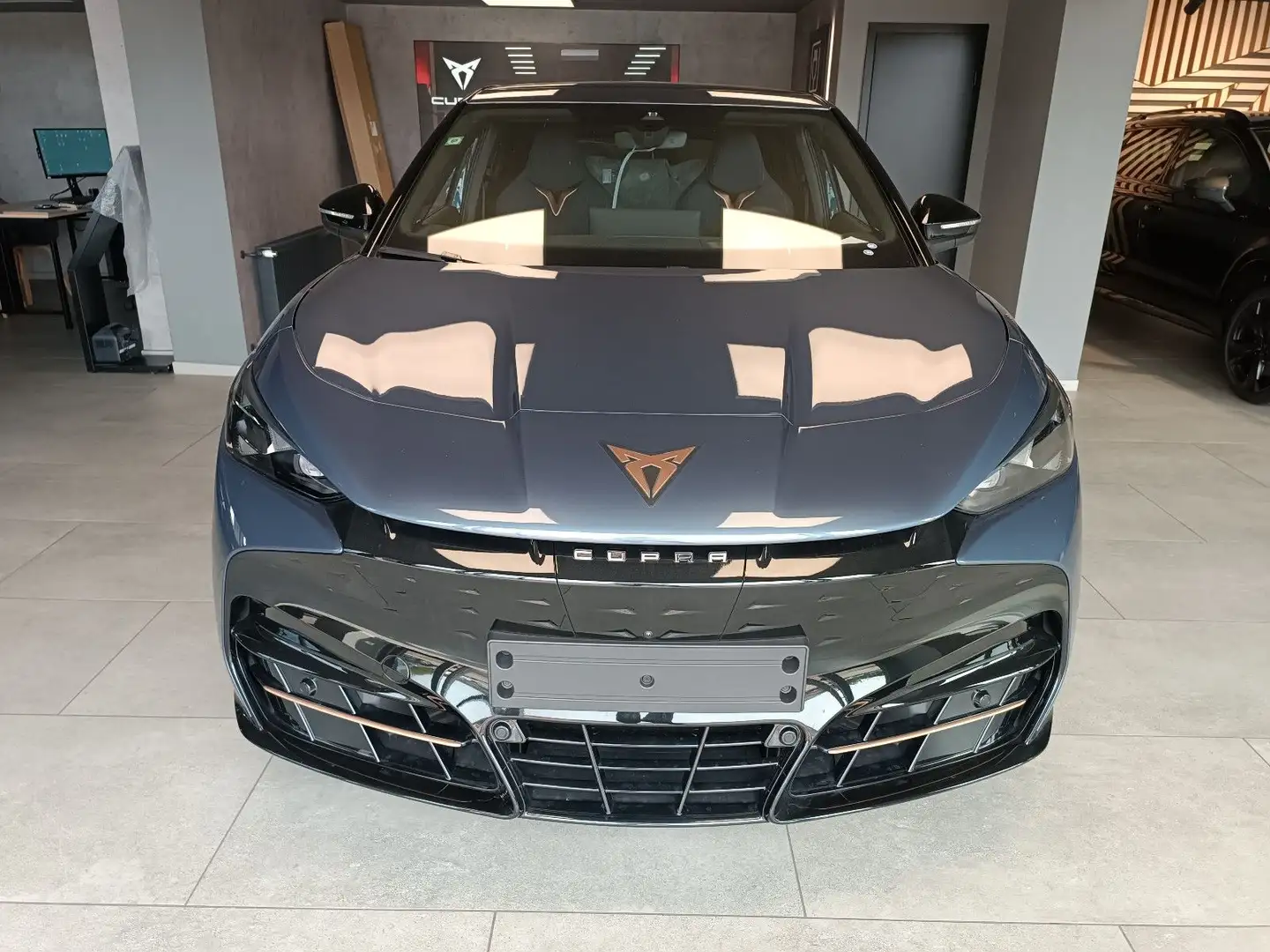 CUPRA Tavascan 250 kW VZ 4x4 Pano|Matrix|HeadupDisplay Albastru - 2
