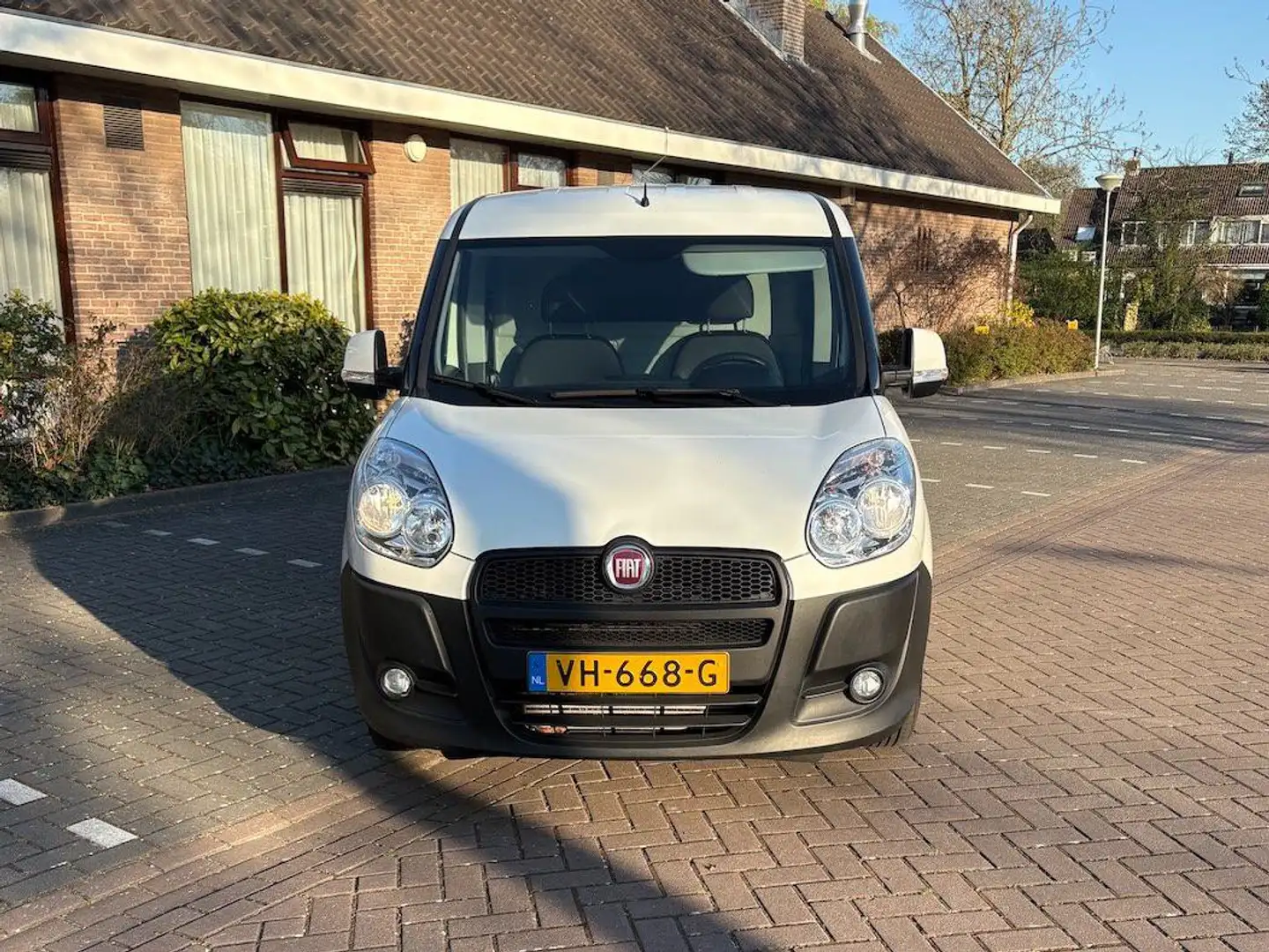 Fiat Doblo Fiat Doblò Cargo Maxi Multi jet L2H1 MARGE auto Wit - 1