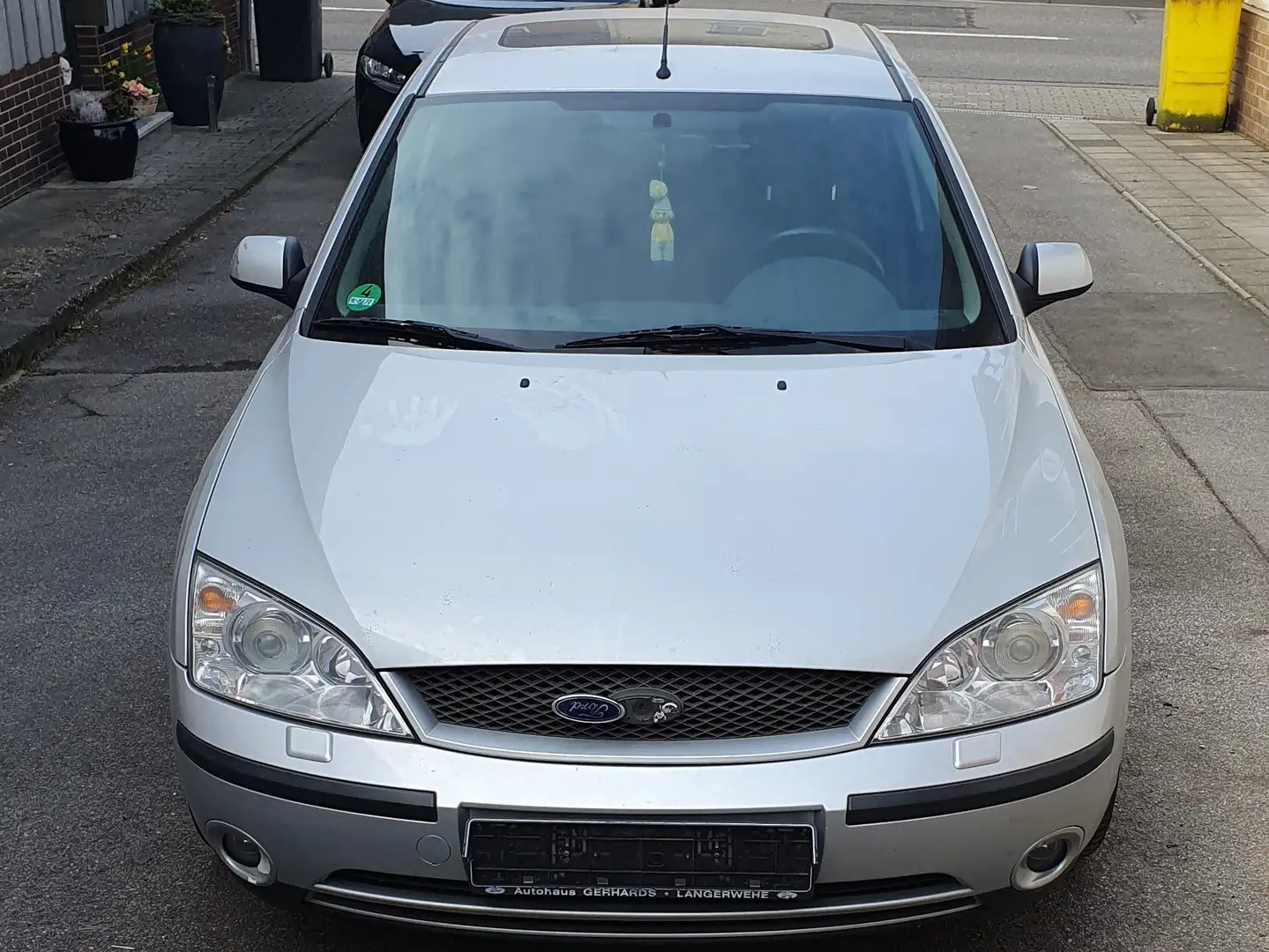 Ford Mondeo V6 Argintiu - 1