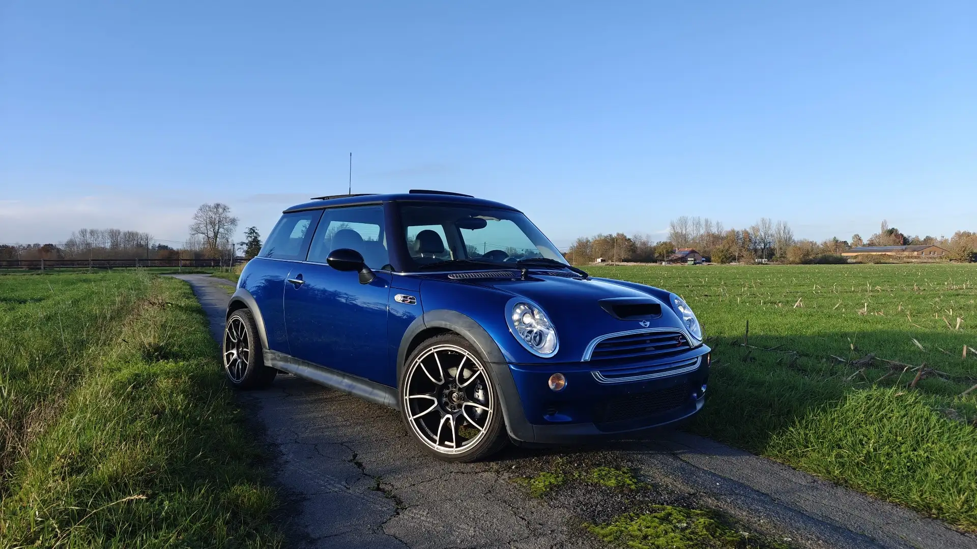 MINI Cooper S r53 supercharger/compressor - 1