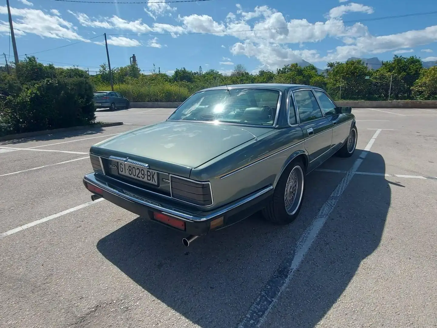 Jaguar XJ40 Jaguar Daimler 4.0L Verde - 2