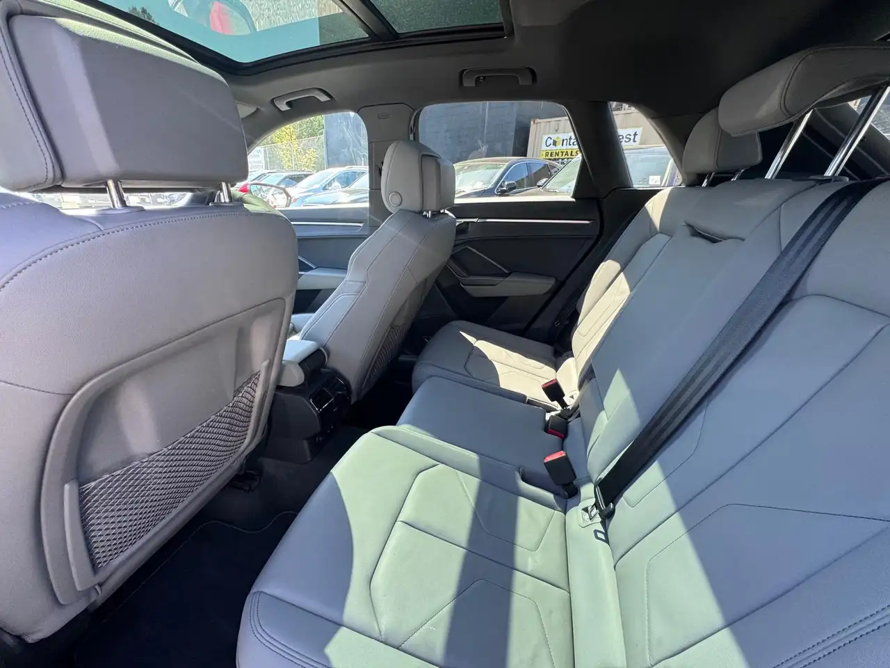 Audi Q3 снимка Audi Q3