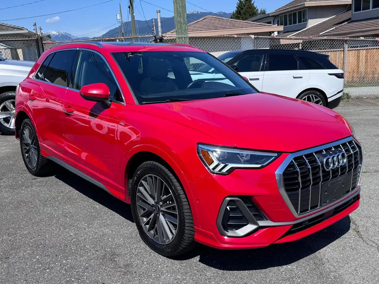 Audi Q3 снимка Audi Q3