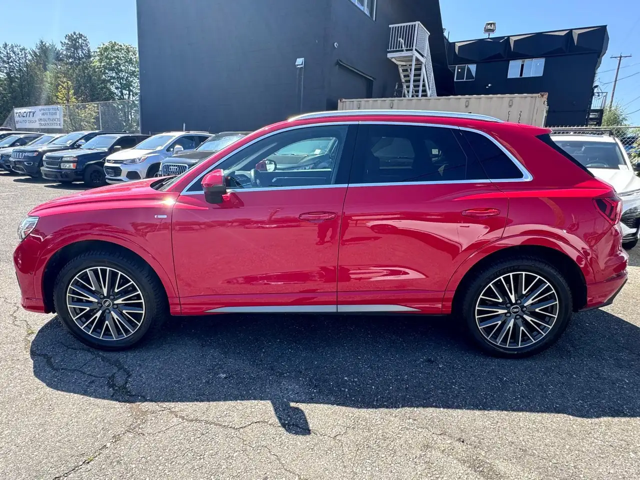 Audi Q3 снимка Audi Q3
