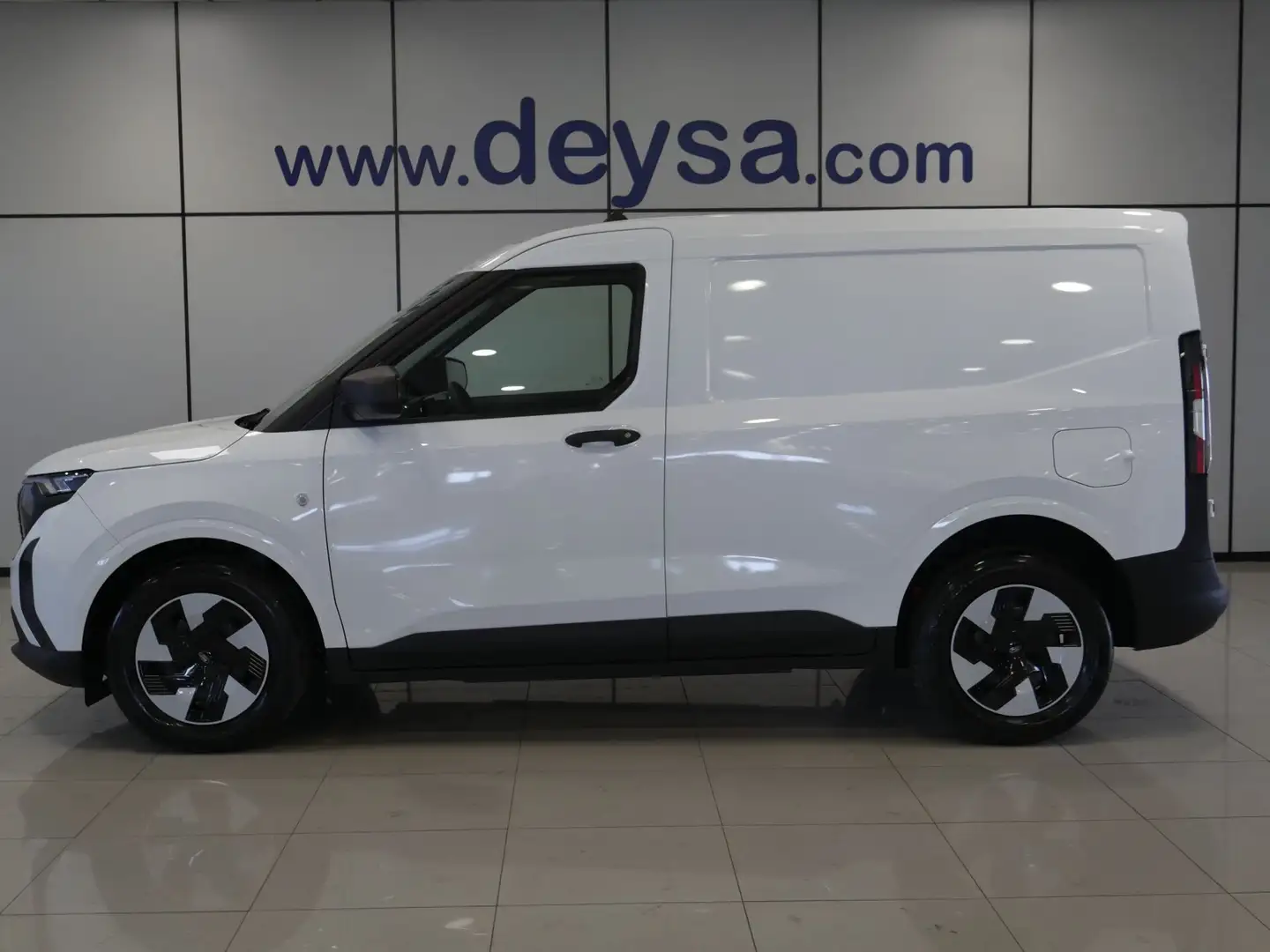 Ford Transit Courier Van BEV 54kWh 100kW Trend Auto Blanc - 2