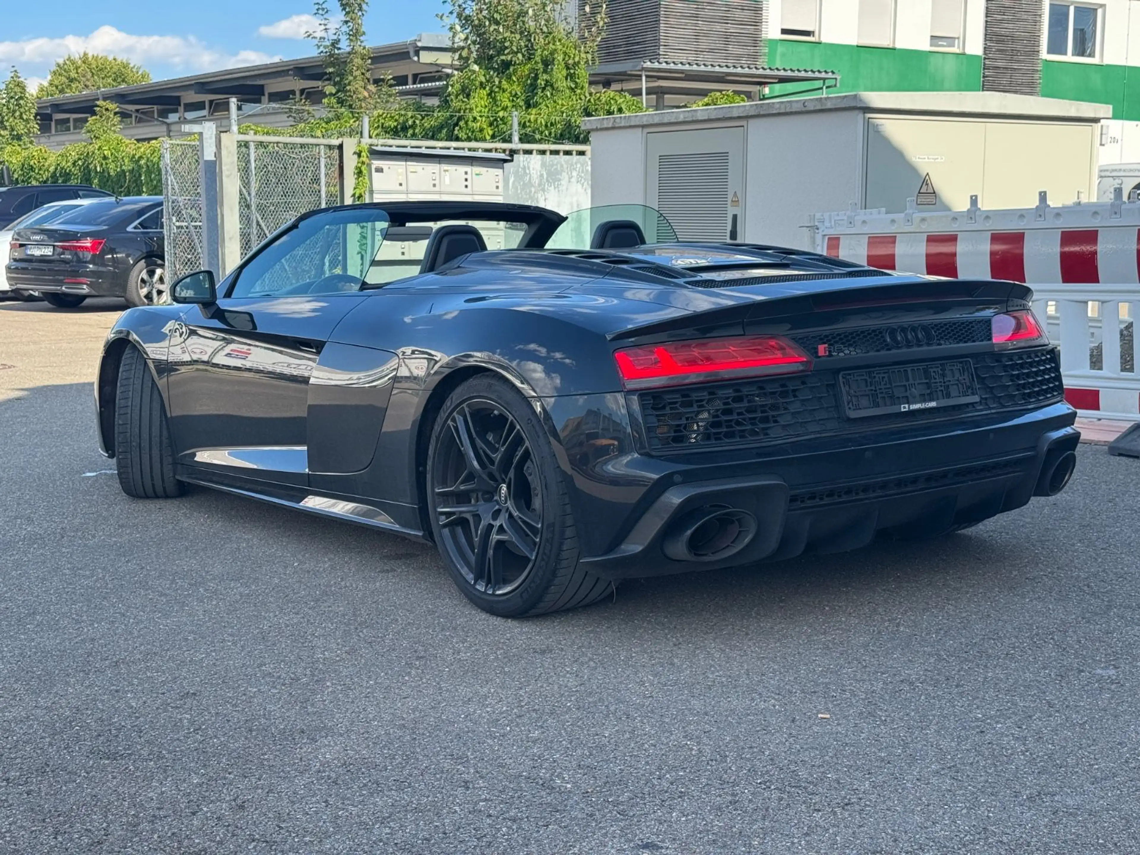 Audi R8 Spyder 5.2 FSI quattro performance*EXCLUSIVE* — photo 2