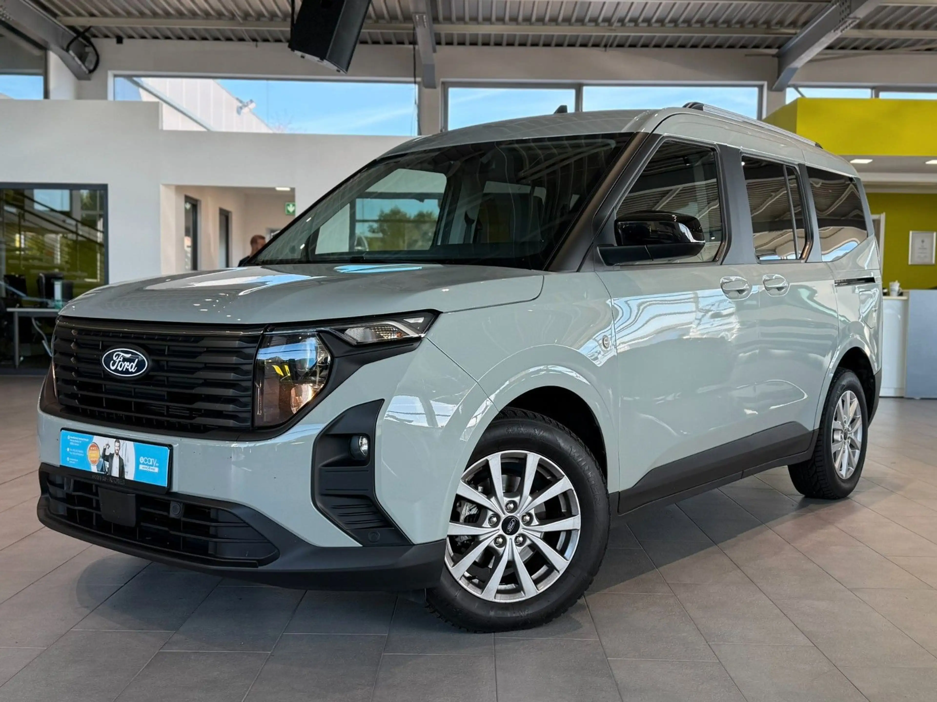 Ford Tourneo Courier Titanium