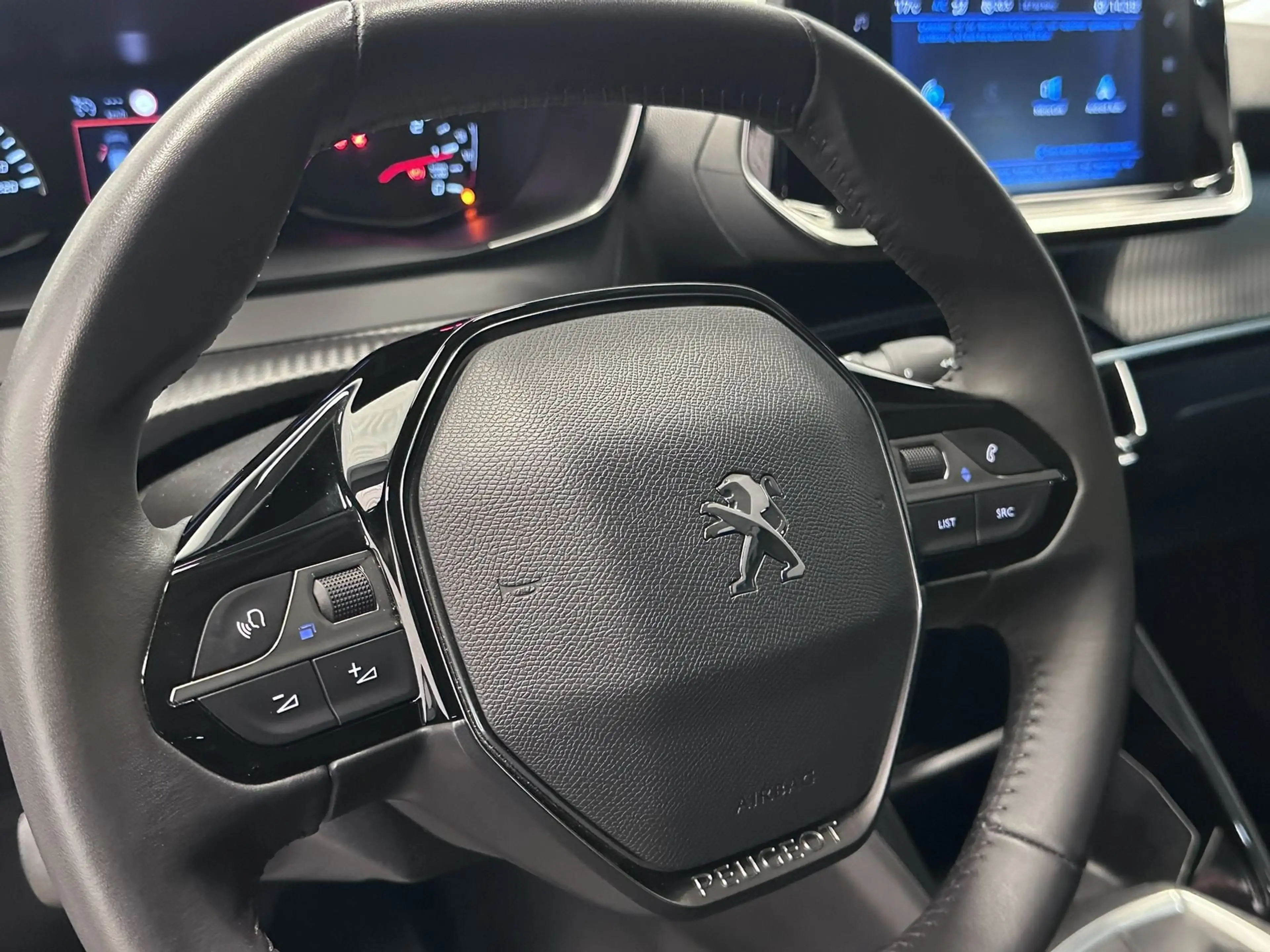 Peugeot 2008 1.2i*S&S*STYLE*CARPLAY*10.317 KM!!!* — photo 16