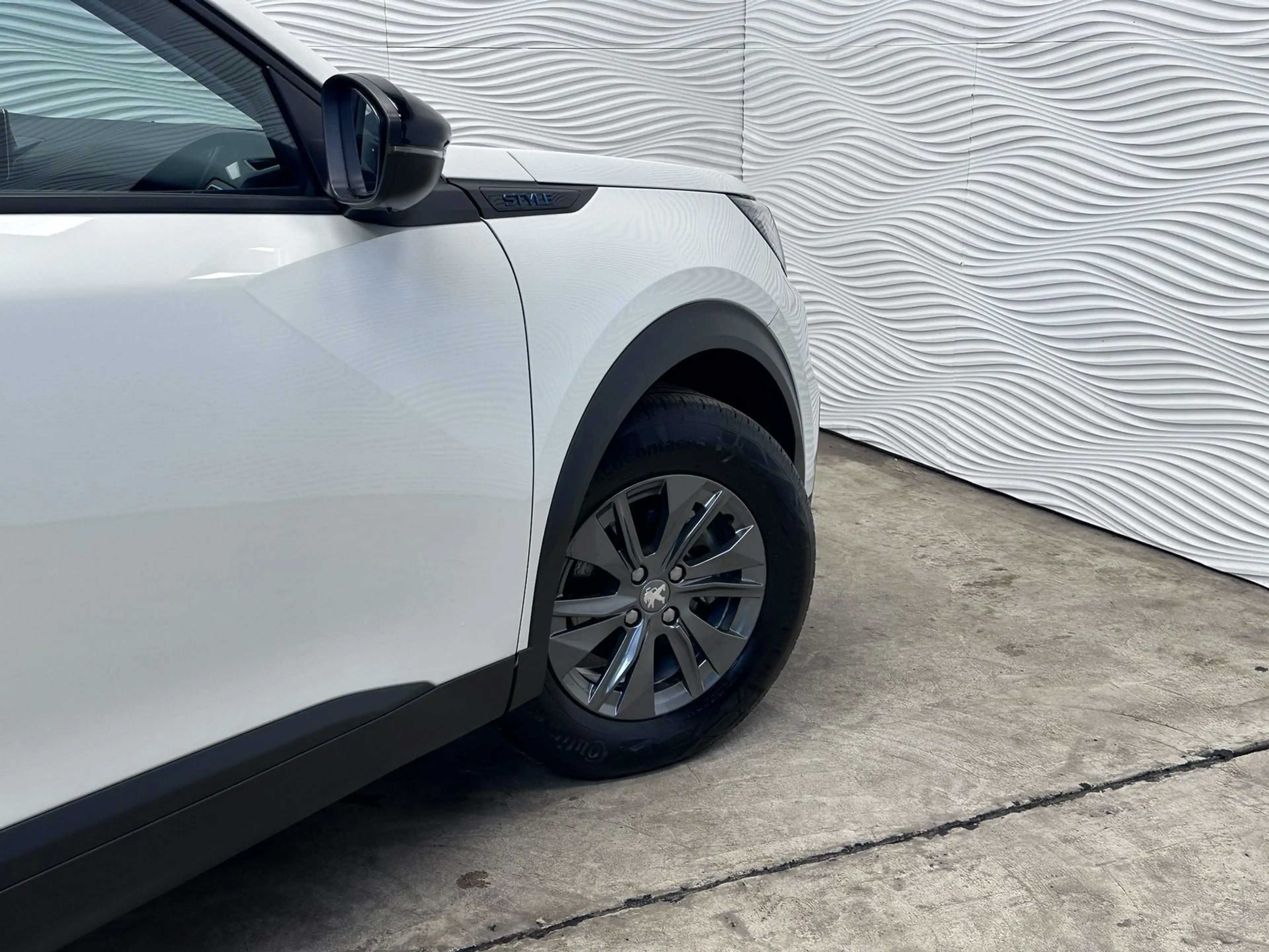 Peugeot 2008 1.2i*S&S*STYLE*CARPLAY*10.317 KM!!!* — photo 14