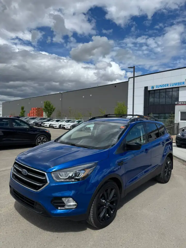 Ford Escape снимка Ford Escape