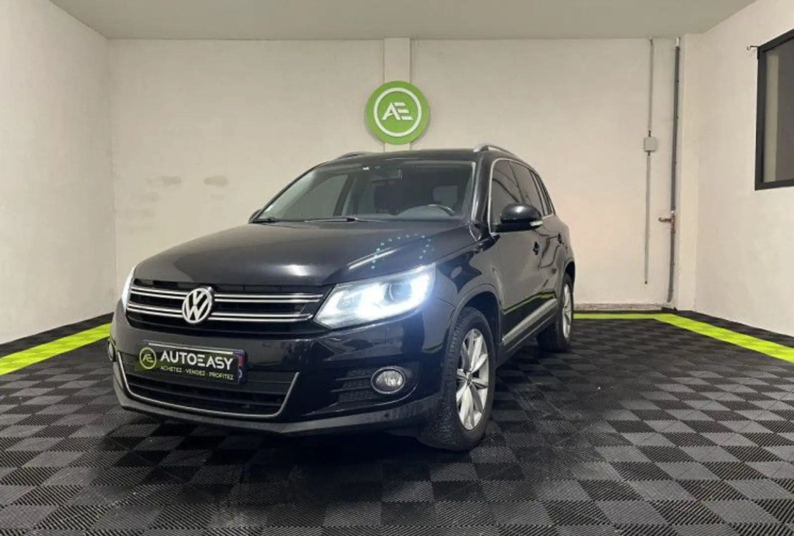 Volkswagen Tiguan 2.0 TDI 150ch BlueMotion Technology FAP Lounge Noir - 1