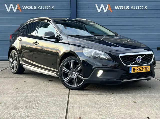 Volvo V40 Cross Country 2.5 T5 AWD Summum / 255 PK / LUXE / BLIS!