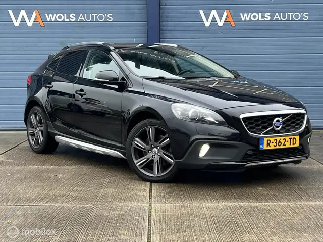 Volvo V40 Cross Country 2.5 T5 AWD Summum / 255 PK / LUXE / BLIS!