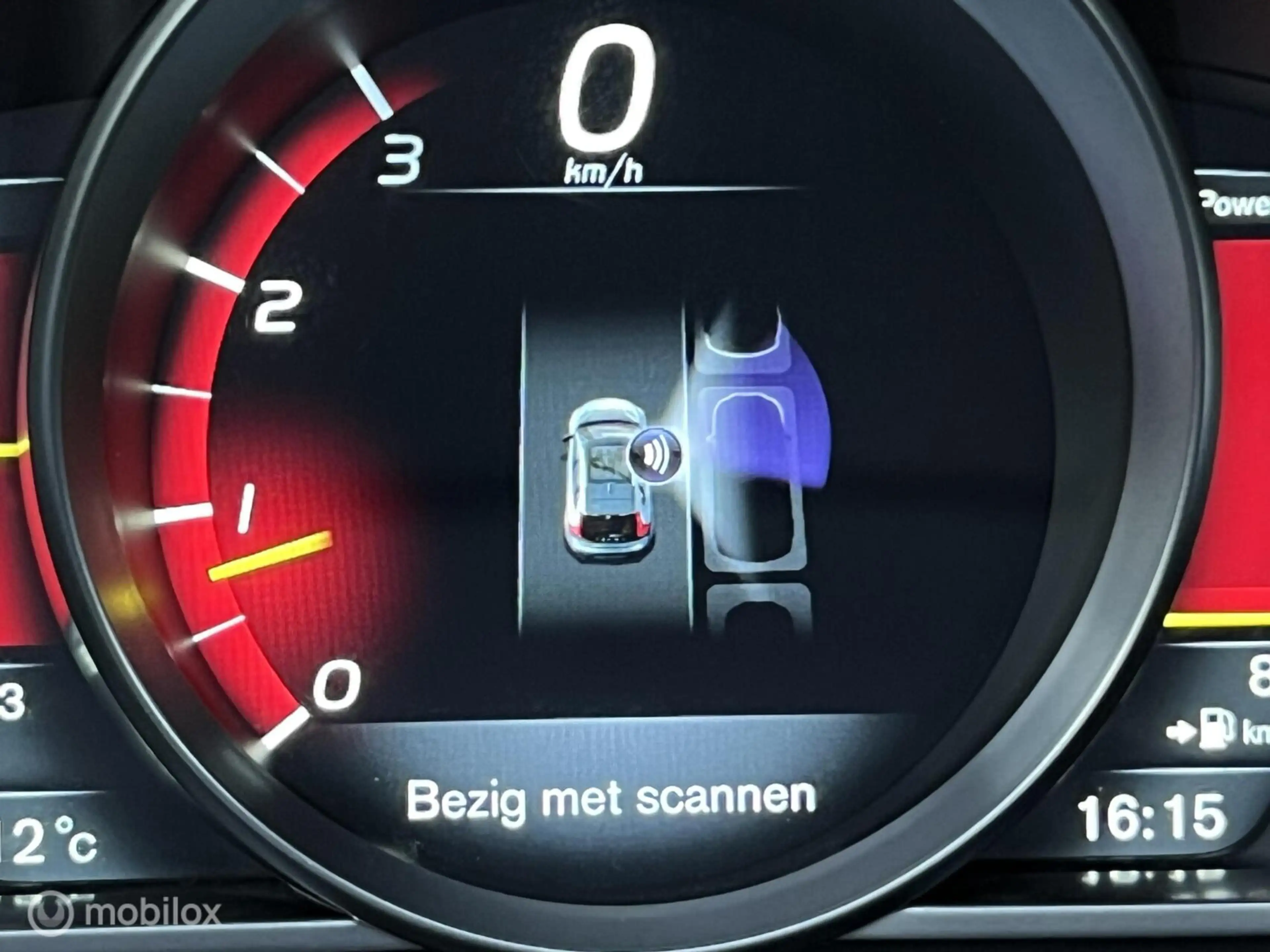 Volvo V40 Cross Country 2.5 T5 AWD Summum / 255 PK / LUXE / BLIS! — photo 22