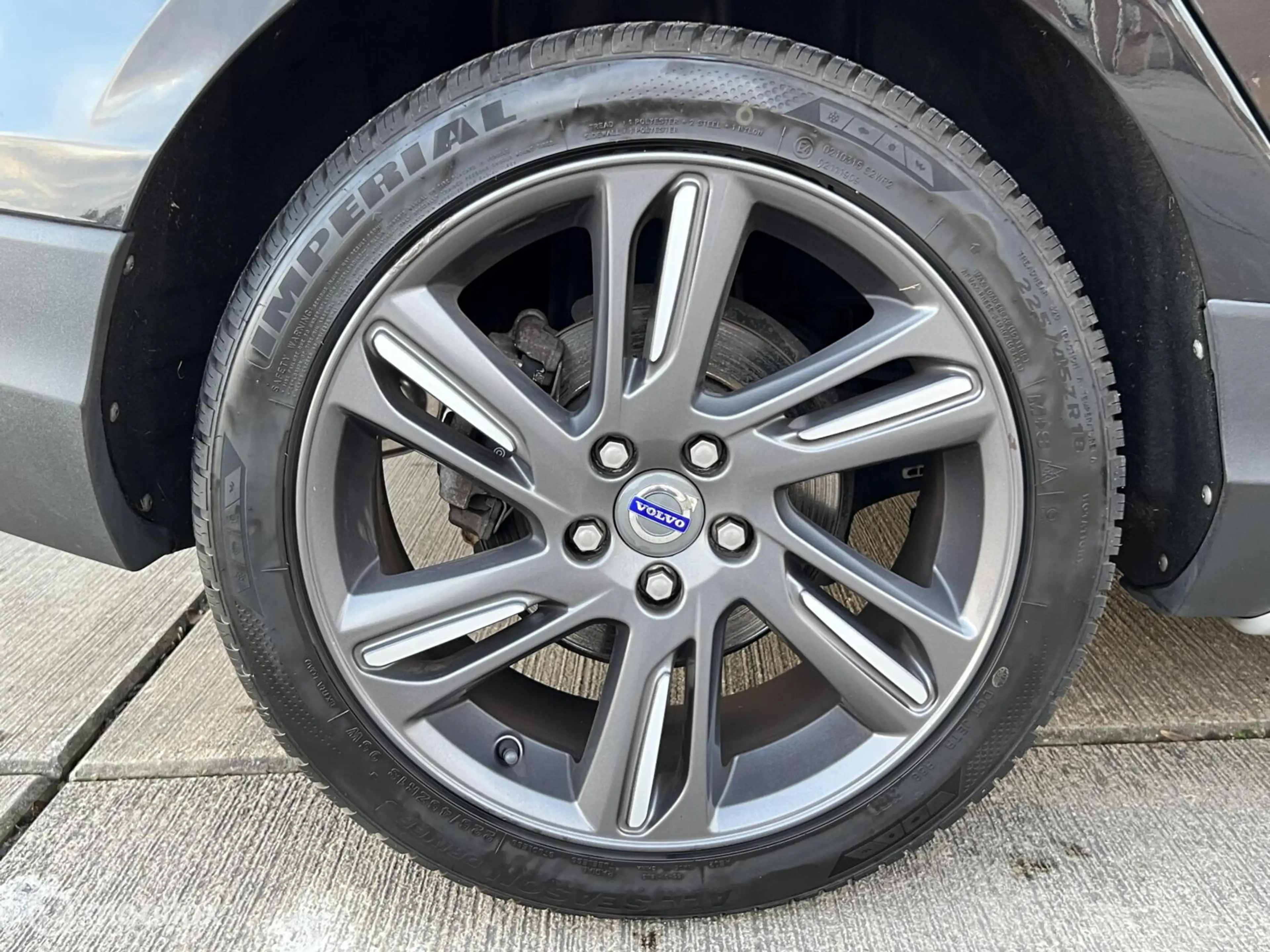 Volvo V40 Cross Country 2.5 T5 AWD Summum / 255 PK / LUXE / BLIS! — photo 42