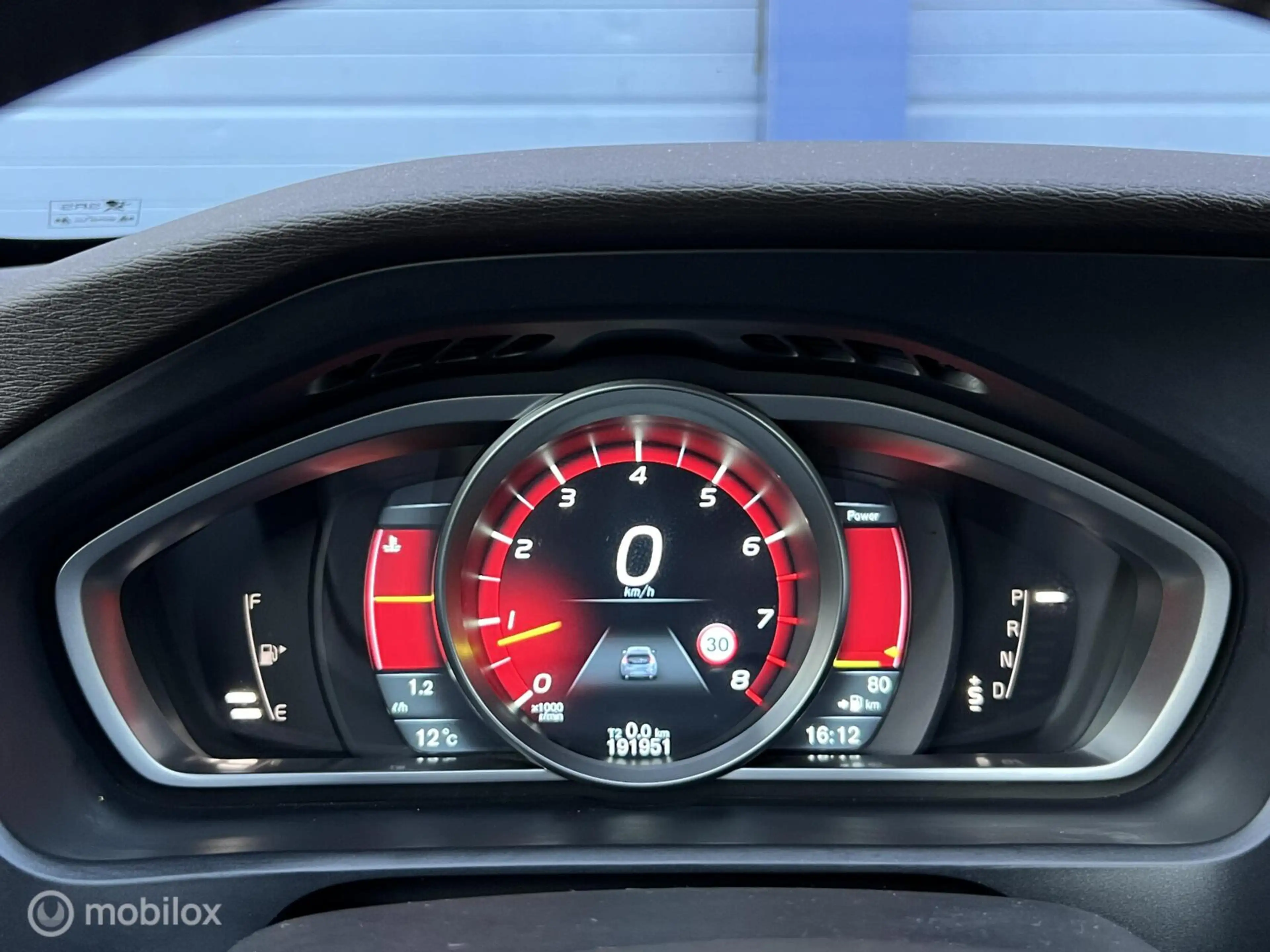 Volvo V40 Cross Country 2.5 T5 AWD Summum / 255 PK / LUXE / BLIS! — photo 21