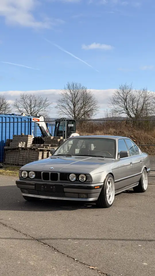 BMW 520i E34, foto 10