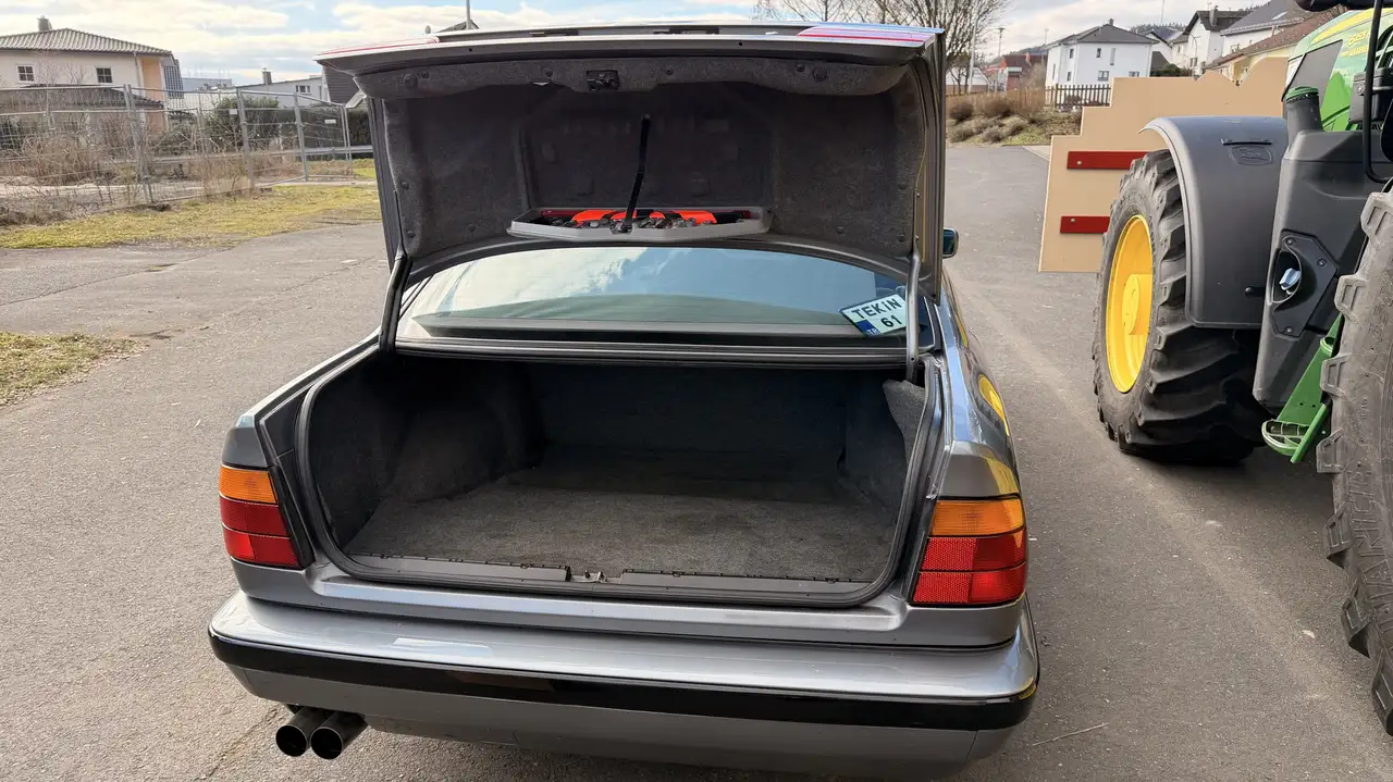 BMW 520i E34, foto 9