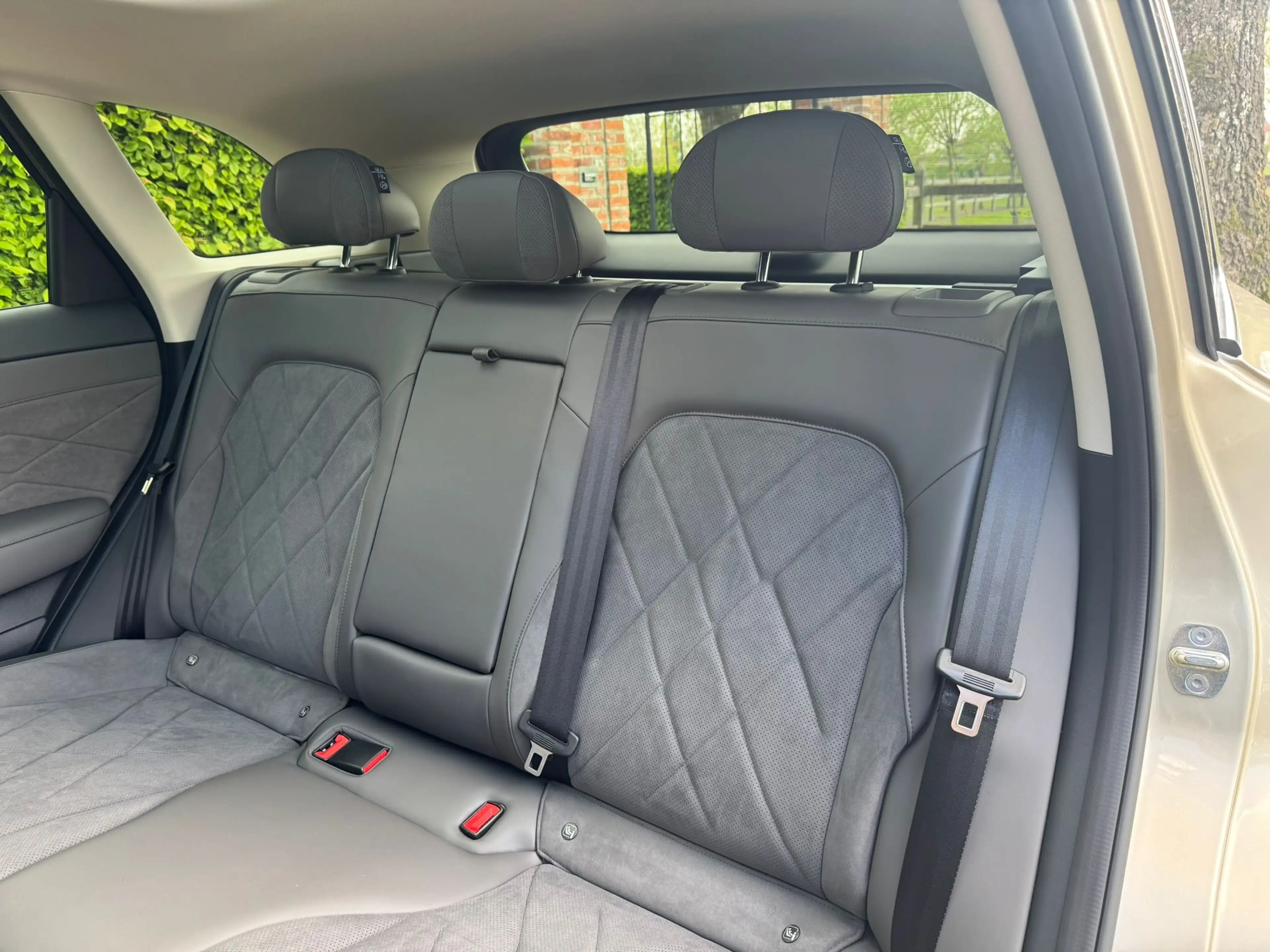 MG S6 EV LUXURY 77 KWH A6 RWD — photo 15