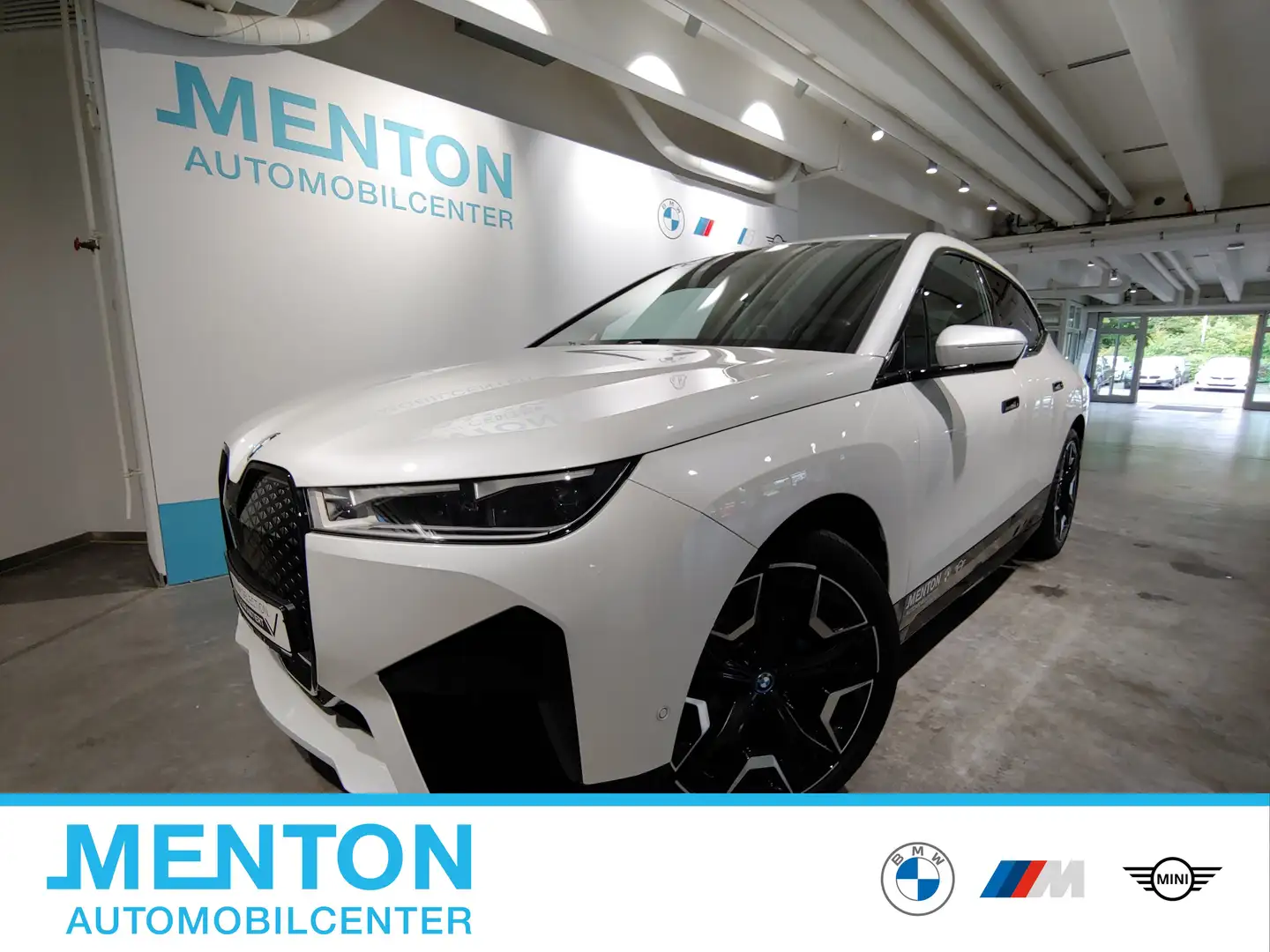 BMW iX xDrive40 Sportpaket/HuD/AHK/Laserlicht/Harman Weiß - 1