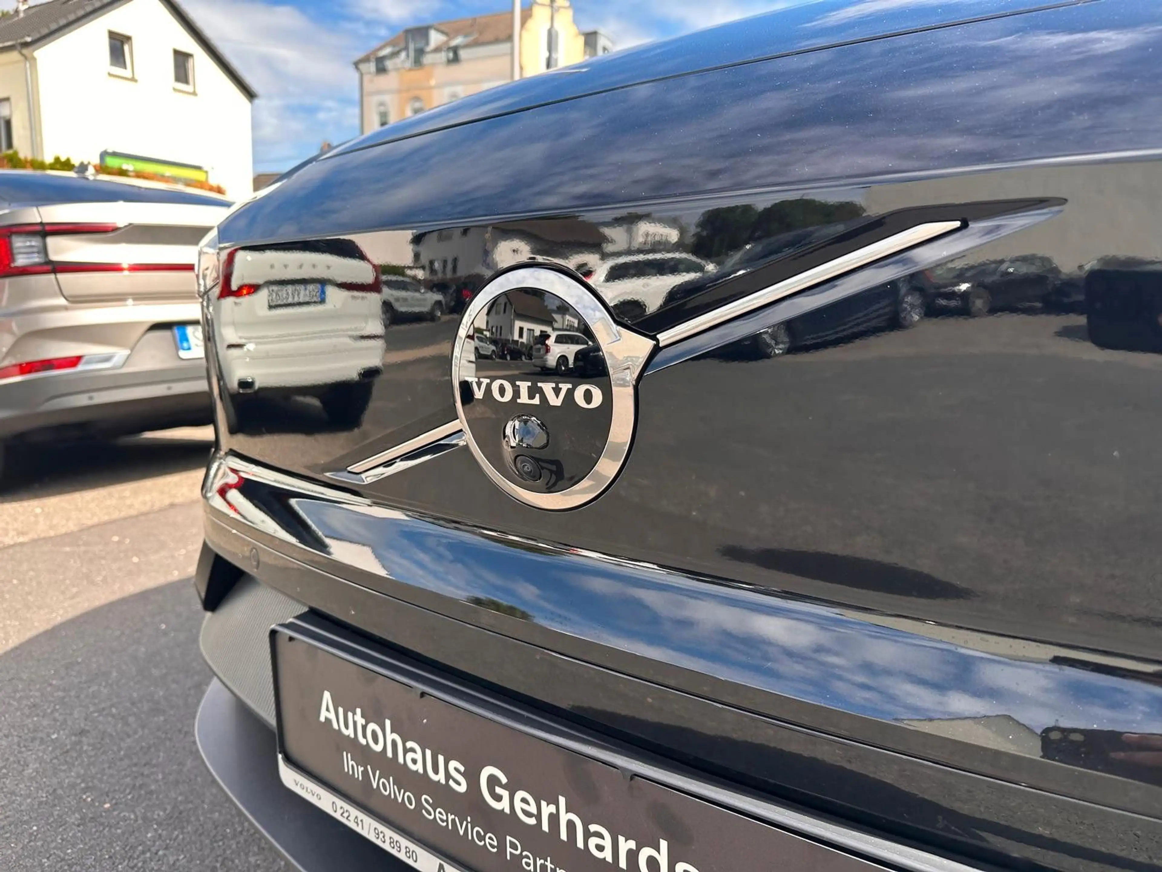 Volvo EX30 Twin Performance,Pano,360°,WP,ACC,BLIS — photo 3