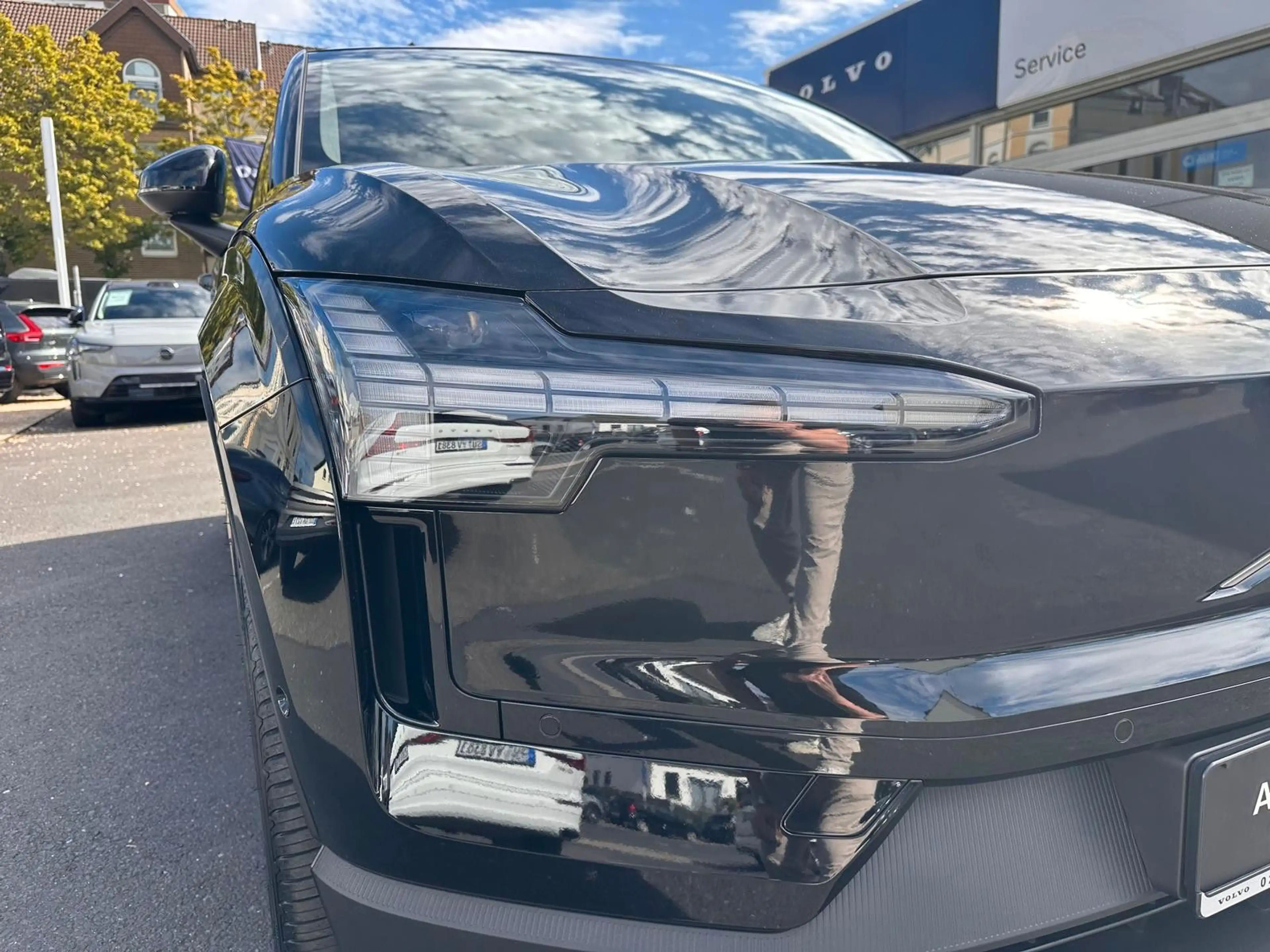 Volvo EX30 Twin Performance,Pano,360°,WP,ACC,BLIS — photo 5