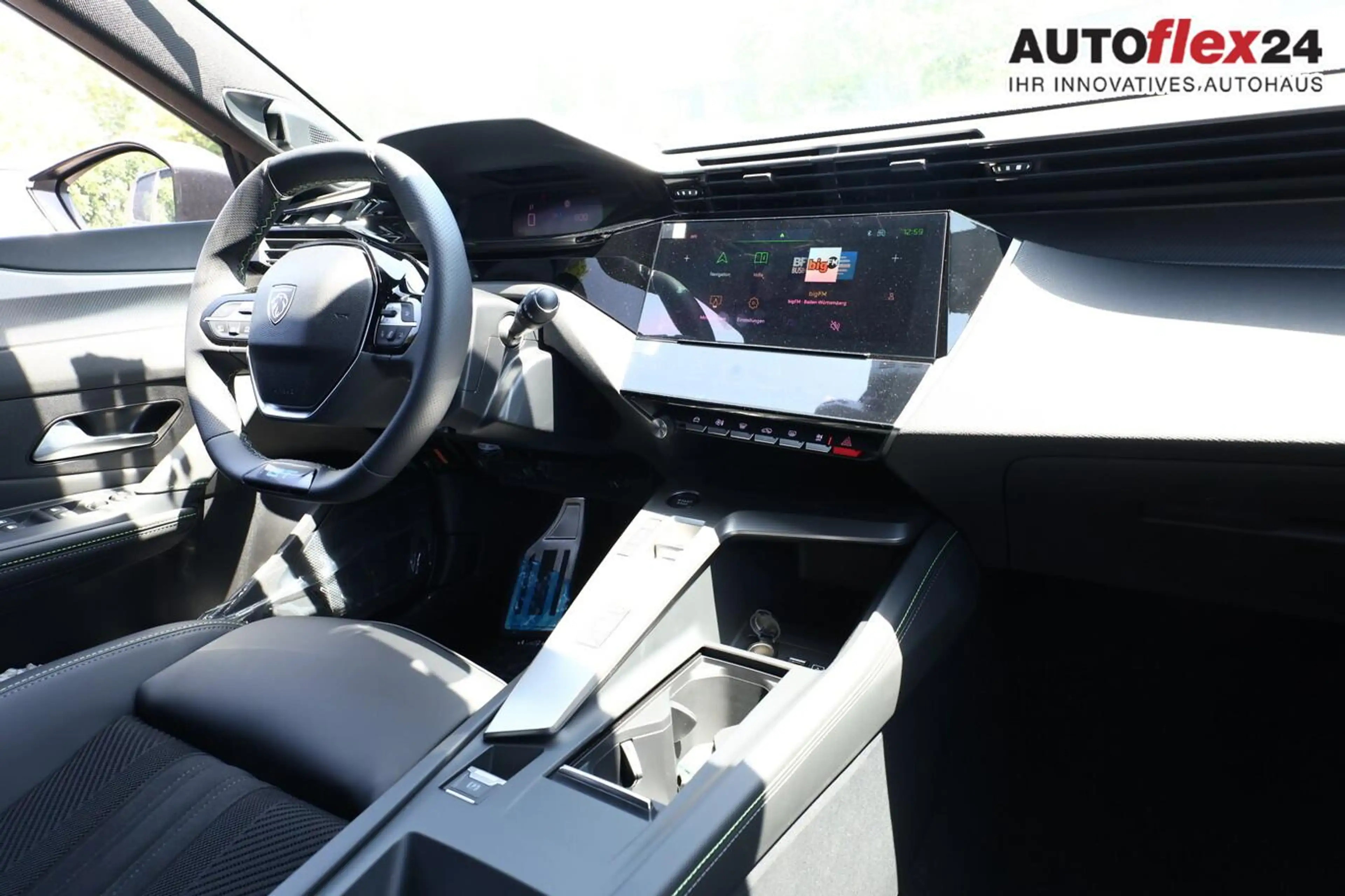 Peugeot 308 Hybrid GT Excl. MY26 360° RCTA Massage SHZ 100 ... — photo 8