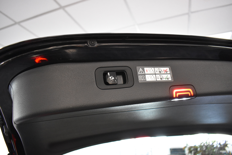 Mercedes-Benz C 220 T d Avantgarde Aut Nav LED Panor Kamer AHK — photo 14