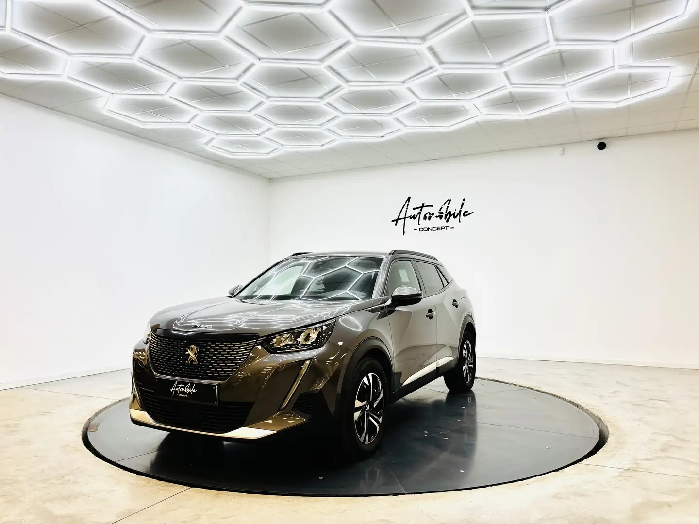 Peugeot 2008 ✅1AN GARANTIE✅LED✅CAMERA 360✅CARNET COMPLE Gris - 1