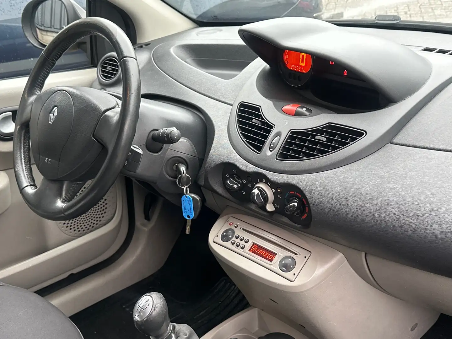 Renault Twingo 1.2 Night & Day Airco Elektrische Ramen Nieuwe Apk Zwart - 2