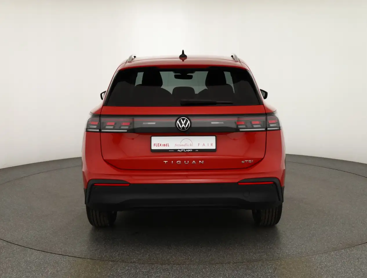 Volkswagen Tiguan 1.5 eTSI DSG LED ACC Kamera Sitzheizung 4
